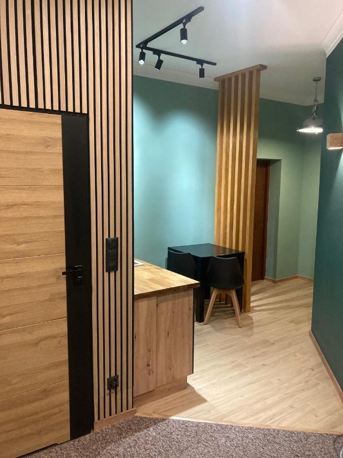 Apartamenty Przy Fontannie Зелёна-Гура Экстерьер фото